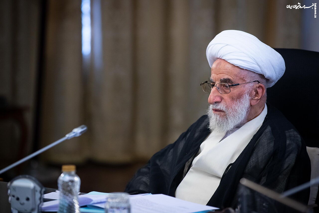 جنتی: در برابر معرفی تاریخ انقلاب و امام خمینی(ره) به نسل جوان مسئولیم 