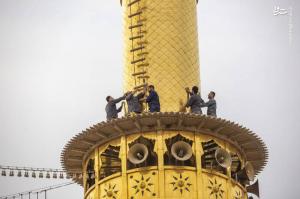 تصاویر| شستشوی گنبد و مناره‌های حرم حضرت ابوالفضل(ع)