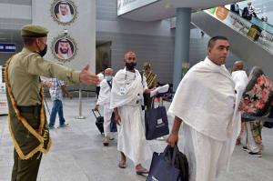 تصاویر| ورود زائران حج به عربستان