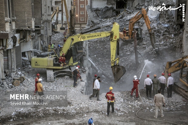 از اطلاع رسانی حادثه متروپل انتقاد شد