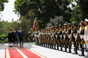 تصاویر| مراسم استقبال رسمی از رئیس‌جمهور ونزوئلا