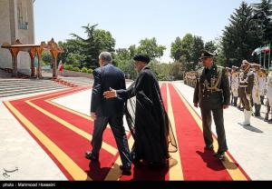 تصاویر| استقبال رسمی رئیسی از رئیس جمهور قزاقستان