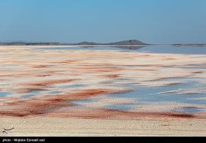 تصاویر| وضعیت قرمز دریاچه ارومیه