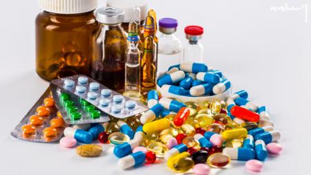بررسی مشکلات صنعت دارو در کمیسیون صنایع مجلس