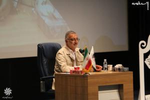 گزارش تصویری از نشست پایان دوره دفتر تحکیم وحدت