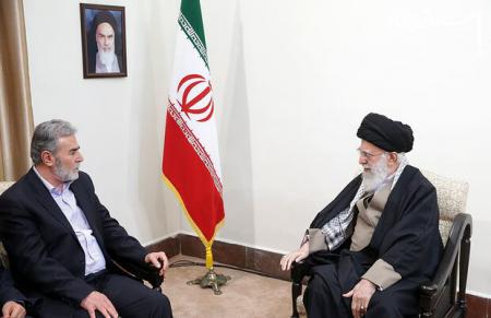 رهبر انقلاب اسلامی به نامه «زیاد النخاله»  پاسخ دادند