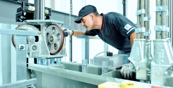 مزایای و معایب تعمیر و نگهداری آسانسور و فروش آسانسور در تهران