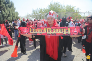 عکس|  اولین حضور دختران پرسپولیسی در ورزشگاه آزادی