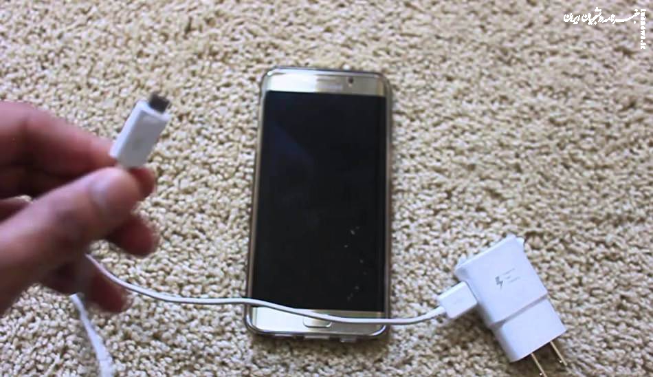 سامسونگ شارژر و کابل USB را از بسته‌بندی گوشی‌های خود حذف می  کند