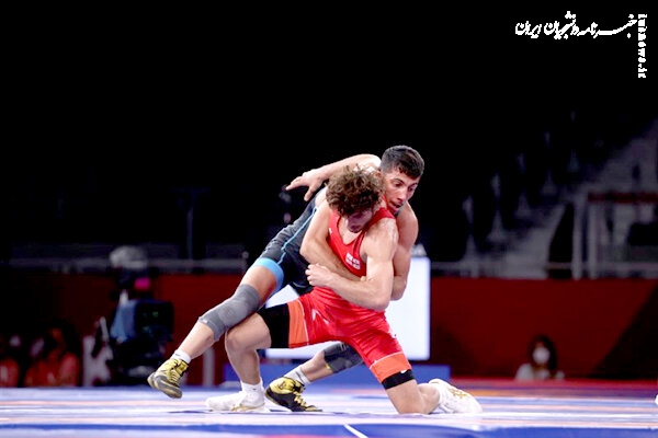 نجاتی، ساروی و گرایی به نیمه‌نهایی رفتند