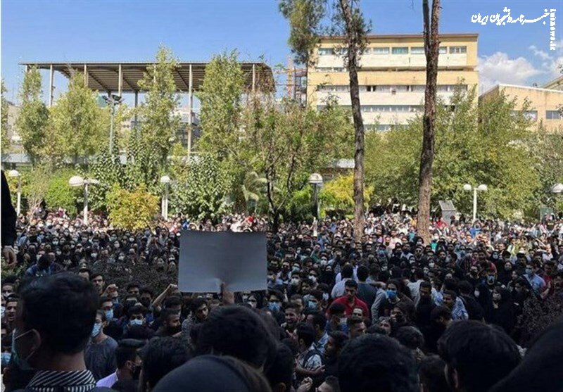 ضرب و شتم دانشجویان بسیجی در دانشگاه شهید بهشتی +عکس