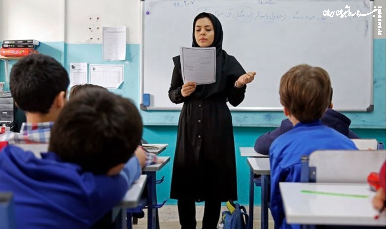 صدور احکام رتبه‌بندی معلمان در مهرماه