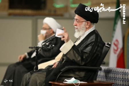 گزارش تصویری| دیدار مسئولان نظام و میهمانان کنفرانس وحدت اسلامى با رهبر انقلاب
