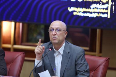 وزیر علوم بر حمایت از فعالیتهای علمی بین‌المللی درجهان اسلام تاکید کرد