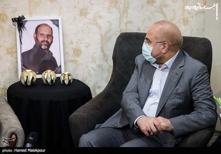 تصاویر| حضور قالیباف در منزل شهید و جانباز مدافع امنیت