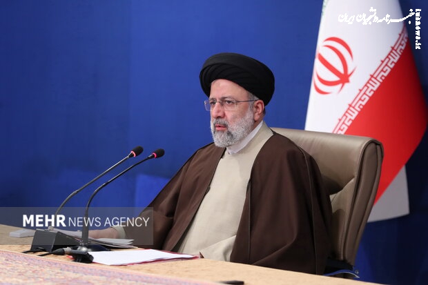 تضمین امنیت کشور است پیام حضور مردم در تکریم شهدای شاهچراغ 