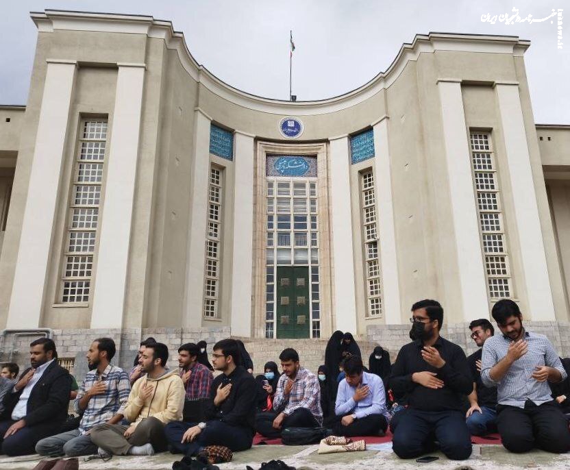 گرامیداشت هفتمین روز شهادت شهدای حرم شاهچراغ در دانشگاه علوم پزشکی تهران به مناسبت 