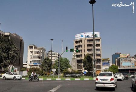 فیلم| آتش سوزی یک ساختمان در نزدیکی میدان فردوسی تهران