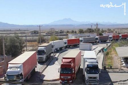 تردد عادی مرزی ایران و ترکمنستان پس از ۳۲ ماه وقفه آغاز شد