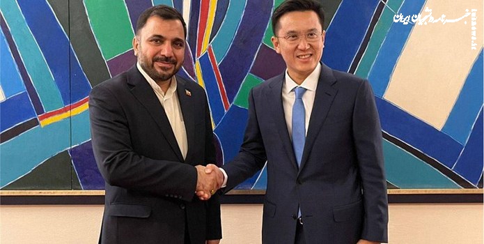 زارع پور با وزیر ارتباطات تایلند دیدار و گفتگو کرد