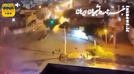فیلم|  حمله و آتش‌زدن حوزه‌ علمیه شهر ایذه توسط اغتشاشگران