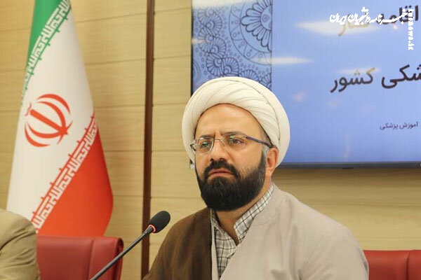 تلاش دشمن برای تعطیلی دانشگاه‌ها