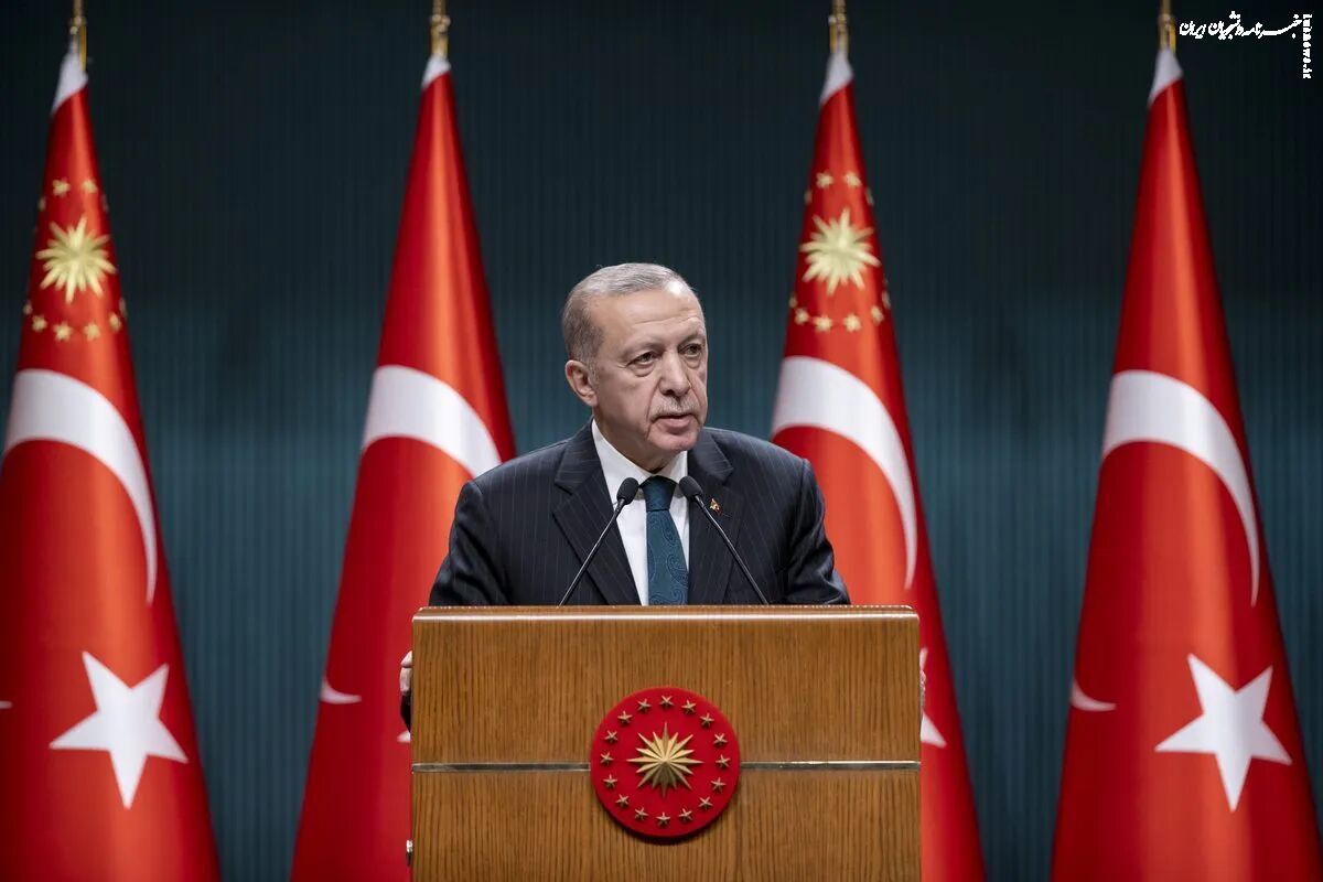 اردوغان: عملیات نظامی علیه تروریست ها ادامه خواهد داشت
