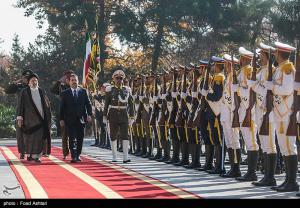 تصاویر| دیدار رئیسی با نخست‌وزیر عراق