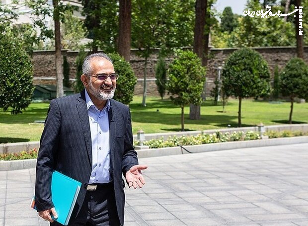 سیدمحمد حسینی ۱۵ آذر به دانشگاه علامه می‌رود