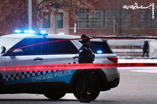 جان ۲ دانش‌آموز به دلیل تیراندازی در مجاورت دبیرستانی در شیکاگو گرفته شد