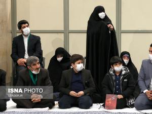 تصاویر دیدار خانواده‌های شهدای حادثه تروریستی حرم مطهر شاهچراغ (ع) با مقام معظم رهبری