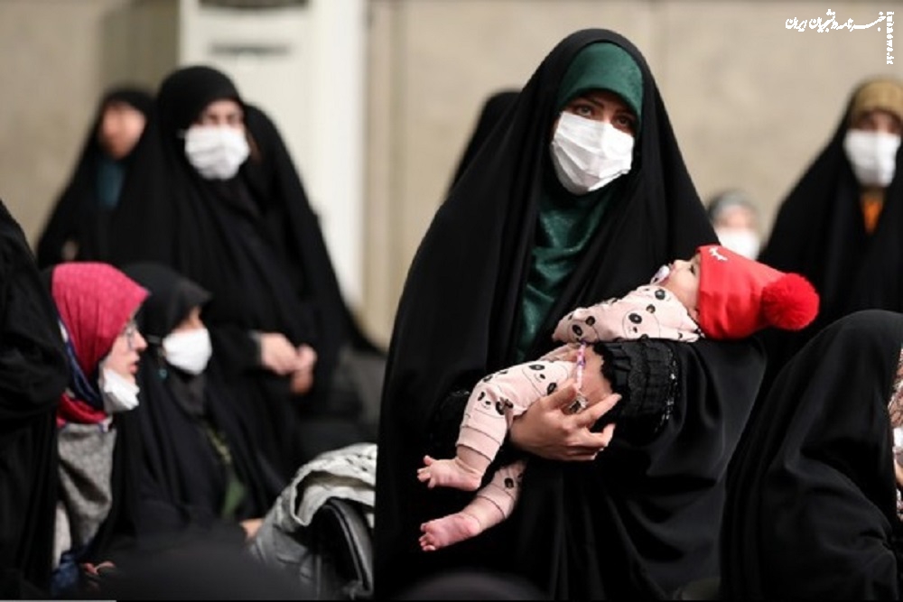 نگاه اسلام به زن مترقی و عادلانه است/  برخی از فعالین، زن را در حد سمینار خواستگاری نگه داشته‌اند