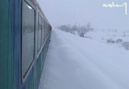 تعدادی از قطارهای تهران-مشهد به دلیل سرمای هوا حذف شد