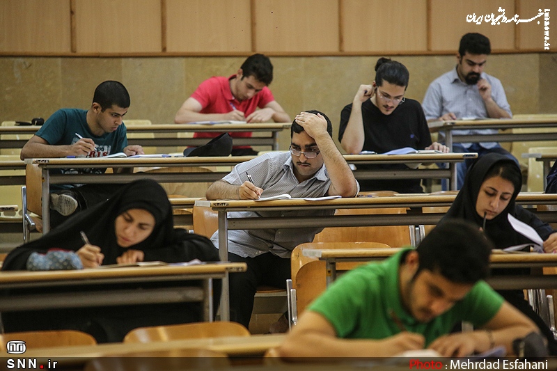 سردرگمی دانشجویان در اعلام تعطیلی نصفه و نیمه دانشگاه‌ها