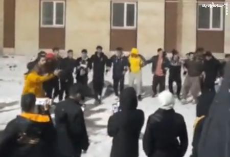 رقص کردی دانشجویان کردستان در برف +فیلم