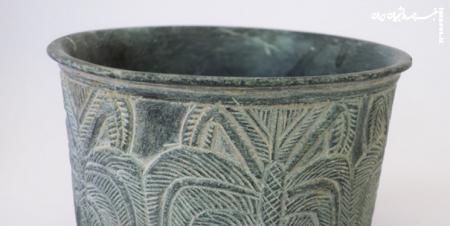 کشف ظروف و زیورآلات سنگی با قدمت ۵ هزار ساله در کرمان