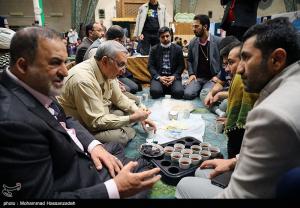 تصاویر| حضور عین‌اللهی در جمع معتکفین دانشگاه تهران