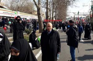 عکس| همه چهره‌های مطرحی که در راهپیمایی ۲۲ بهمن حضور داشتند | از حضور فرزندان رهبر انقلاب تا خانواده مسئولان
