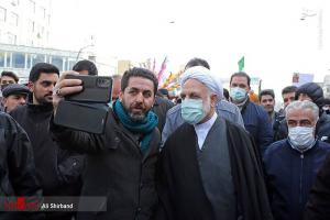 عکس| همه چهره‌های مطرحی که در راهپیمایی ۲۲ بهمن حضور داشتند | از حضور فرزندان رهبر انقلاب تا خانواده مسئولان