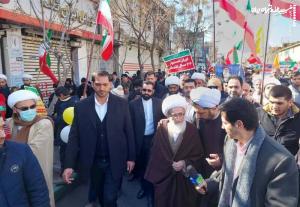 عکس| همه چهره‌های مطرحی که در راهپیمایی ۲۲ بهمن حضور داشتند | از حضور فرزندان رهبر انقلاب تا خانواده مسئولان