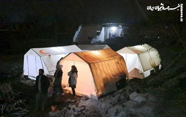 کمک بلاعوض ۱۱۰ میلیون تومانی دولت به زلزله‌زدگان خوی
