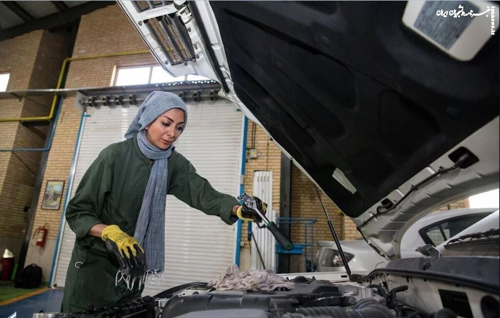 اولین تعمیرگاه خودرو ویژه بانوان در تهران راه‌اندازی شد