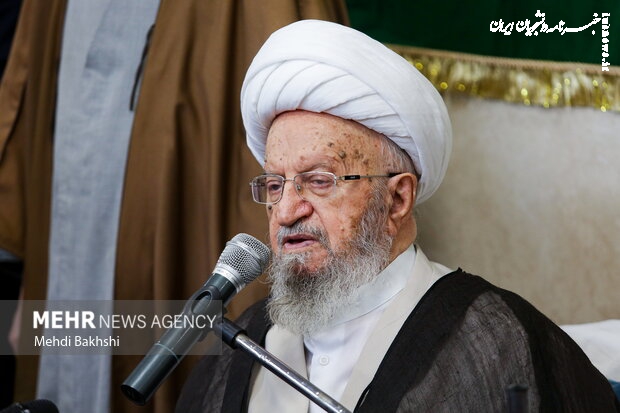 مسئولان فرهنگی و دولت چاره‌ای برای ضعف فرهنگ کتاب‌خوانی بیندیشند