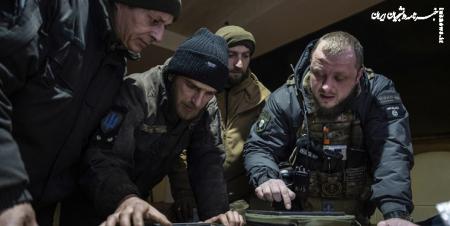 تصویر جنجالی فرمانده اوکراینی با نشان داعش +عکس