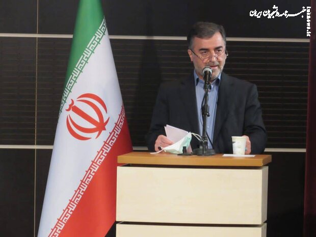 معلم اخراج شده قائمشهری به کار برگشت