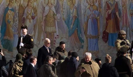 رئیس‌جمهور آمریکا به اوکراین رفت+فیلم 