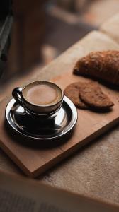 ۱۰ والپیپر با پس زمینه قهوه‌ای برای گوشی +دانلود