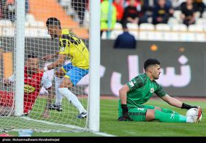 تصاویر| دیدار تیم‌های پرسپولیس و نفت مسجدسلیمان
