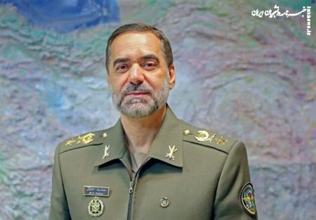  آشتیانی : دشمنان در اقدامات علیه جمهوری اسلامی به شکست خود اذعان دارند/ کشورهای زیادی خواهان پهپاد ایرانی هستند