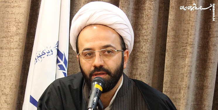  فاطمی‌پور: آمریکا مامور شده با دلار و با کنترل سوئیفت، نظام اقتصادی ایران را زمین بزند 